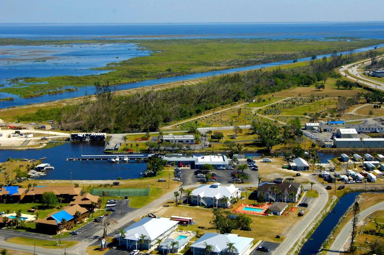 Roland Martin Marina/Resort Клюистън Екстериор снимка